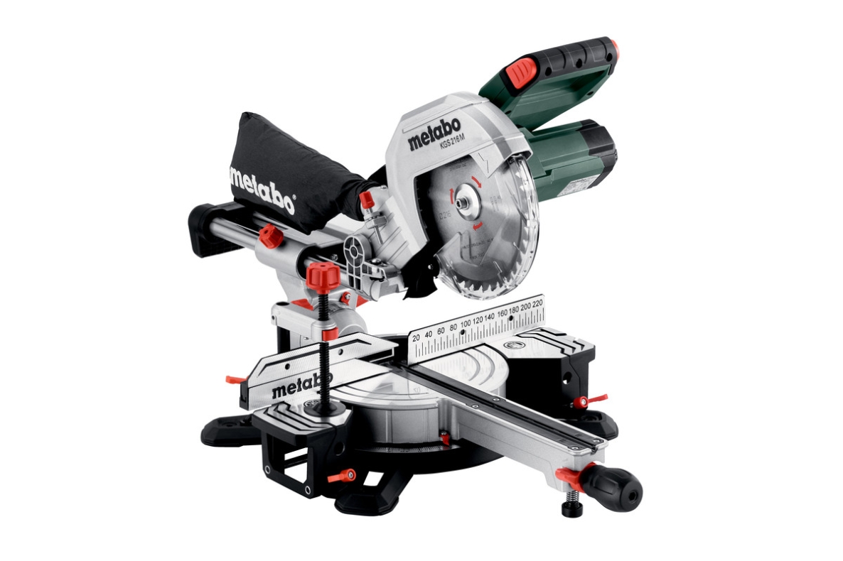 Metabo 613216000 KGS 216 M Przecinarka z funkcją dyszla