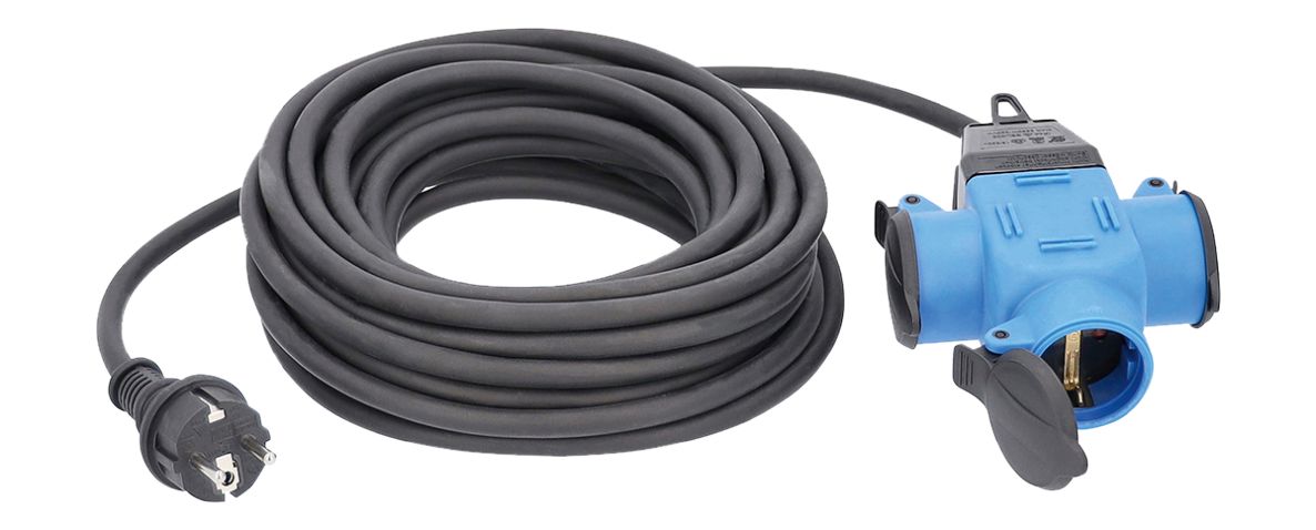 Schwabe 62058 Przedłużacz H07RN-F 3G1,5 4,5m z blokiem dystrybucyjnym 230V/16A IP44 3-gang