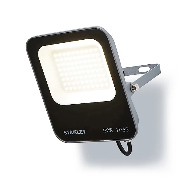 Stanley SXLS38689E Naświetlacz IK 50W bez czujnika