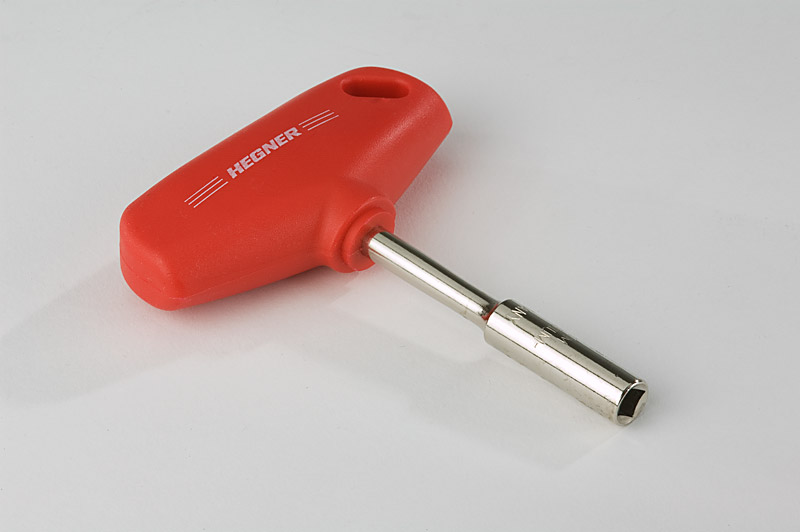 Hegner 110000102 Klucz kwadratowy do mocowania brzeszczotów.
