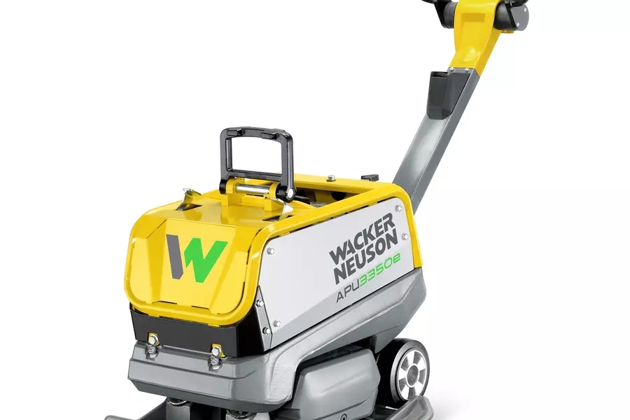 Wacker Neuson 5100076971 APU3360e Płyta wibracyjna Accu 33kN 703x600 mm